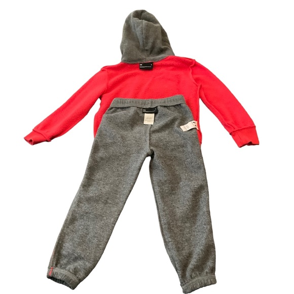 Under ARMOUR  set toddlers - Picture 6 of 9